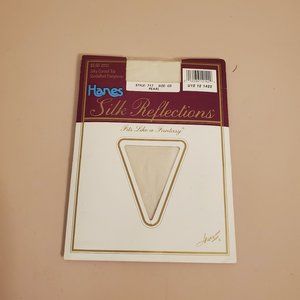 Hanes Pearl Silk Reflections Control Top Pantyhose 717 Size CD